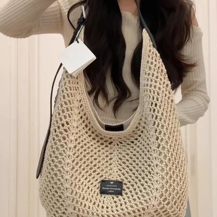 Tote Bag with Large Capacity, Korean-style, Small-sized, Hollow Design, Single Shoulder Strap, Crossbody Bag Casually