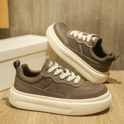 Britischer Stil Beliebte Herren Designer Schuhe mit dicker Sohle Marke Echtes Leder Schnürschuhe Bequeme Outdoor Freizeit Leder Schuhe