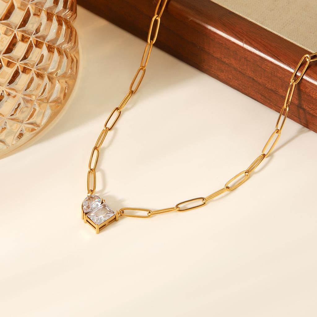 Women's teardrop square zircon necklace, titanium steel light luxury clavicle chain accessory
