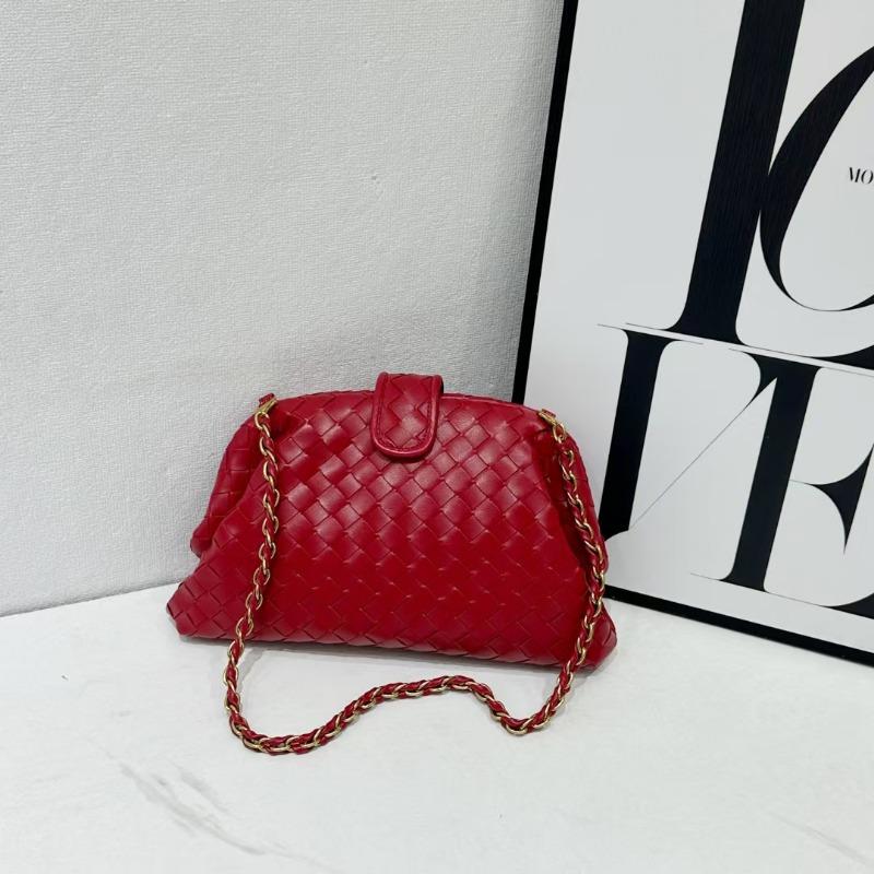 Vintage Classic Clip Chain Bag Cowhide Woven Bag Cloud Bag Underarm Shoulder Dinner Hand Shell Bag