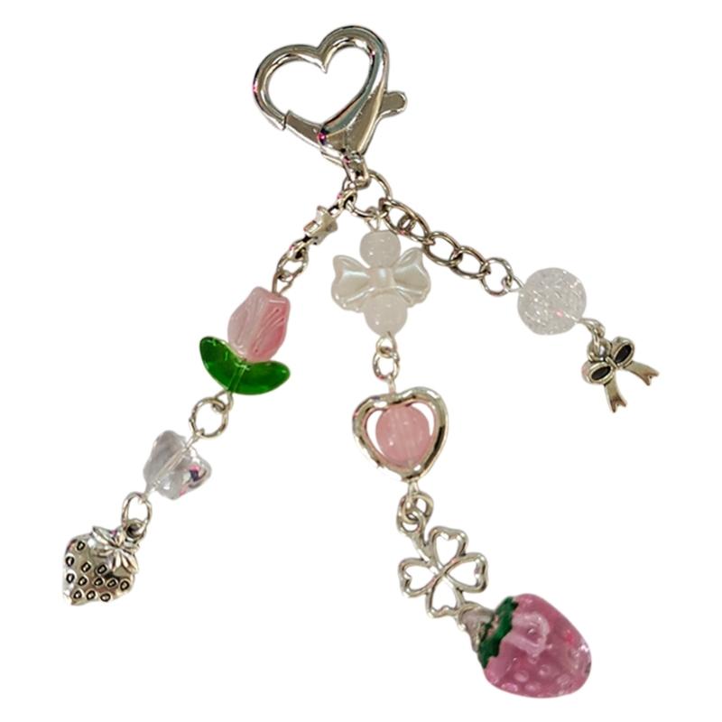 Aesthetic Keychain with Star and Strawberry Charm Fashionable Key Holder Unique Purse Decoration for Daily Party
