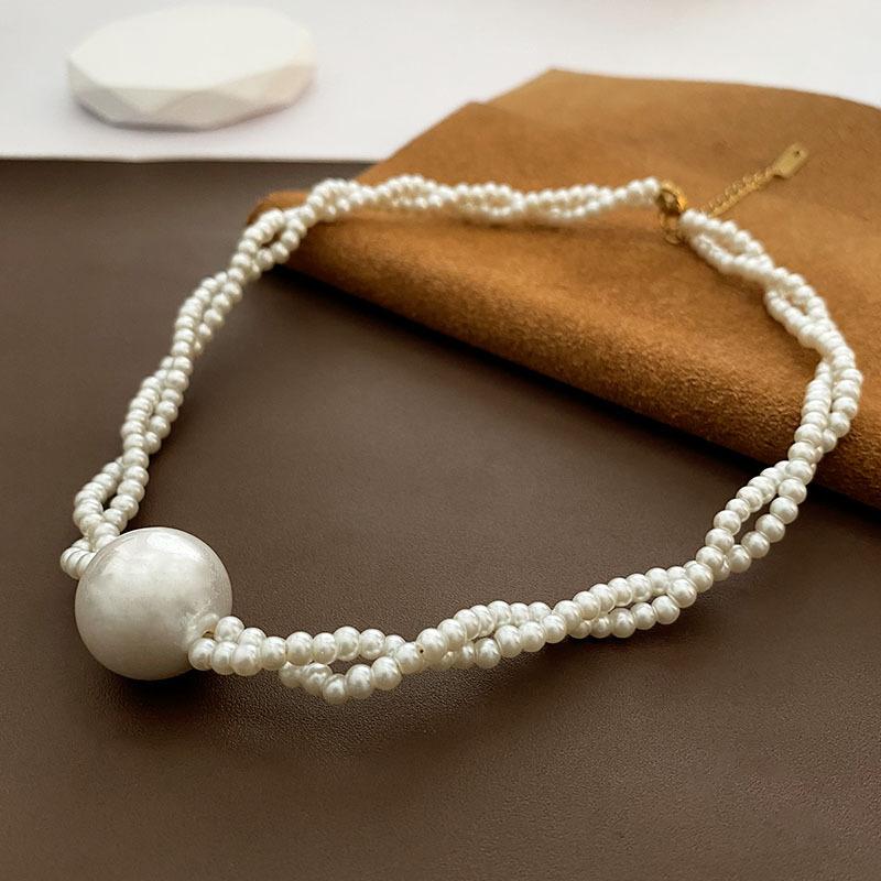 Women Fashion Light Luxury Single Shell Pearl Clavicle Versatile Necklace