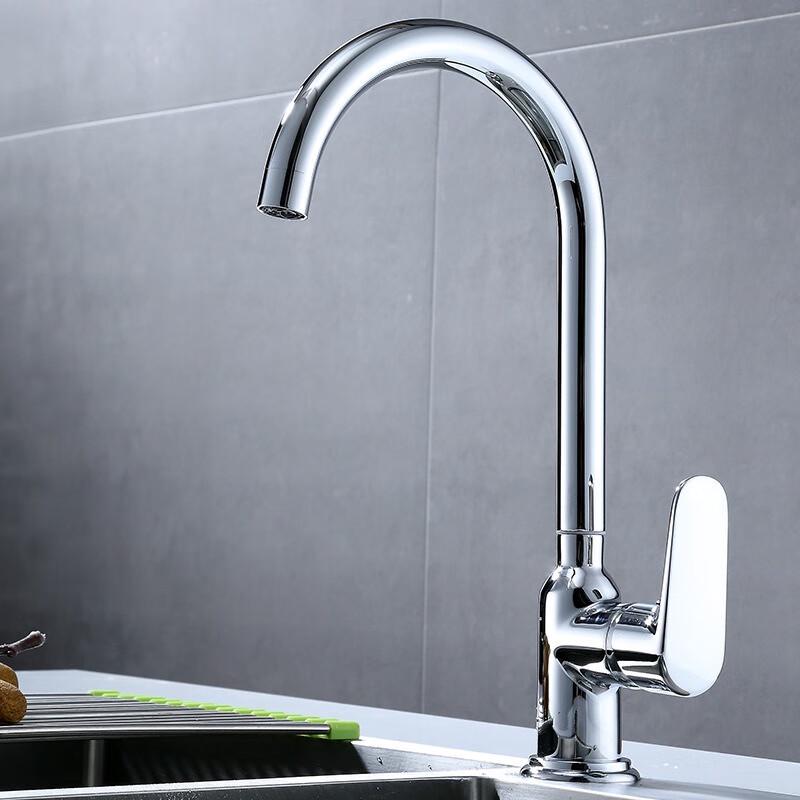 TLXT Electroplated Brass Kitchen Faucet with Pull-Out Spray