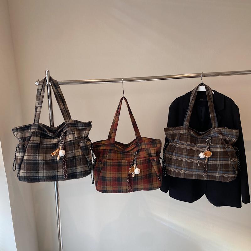 Rutete pendlerbag dame skulderveske studentklasseveske stor kapasitet tote bag