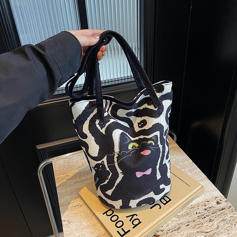 Autumn and winter cute cartoon kitten canvas bag 2025 casual shoulder bag fashion portable large capacity handbag bag