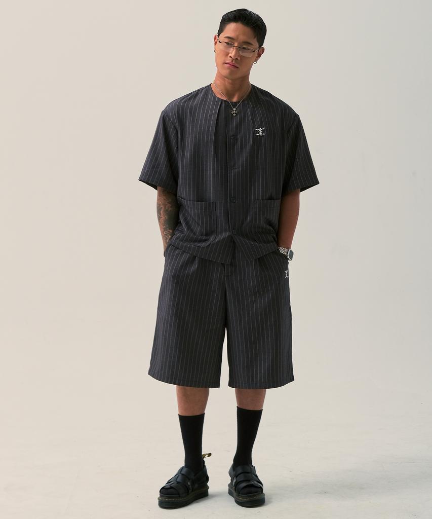 Neiseieo Striped Pintuck Bermuda Wide Pants (Dark Gray)