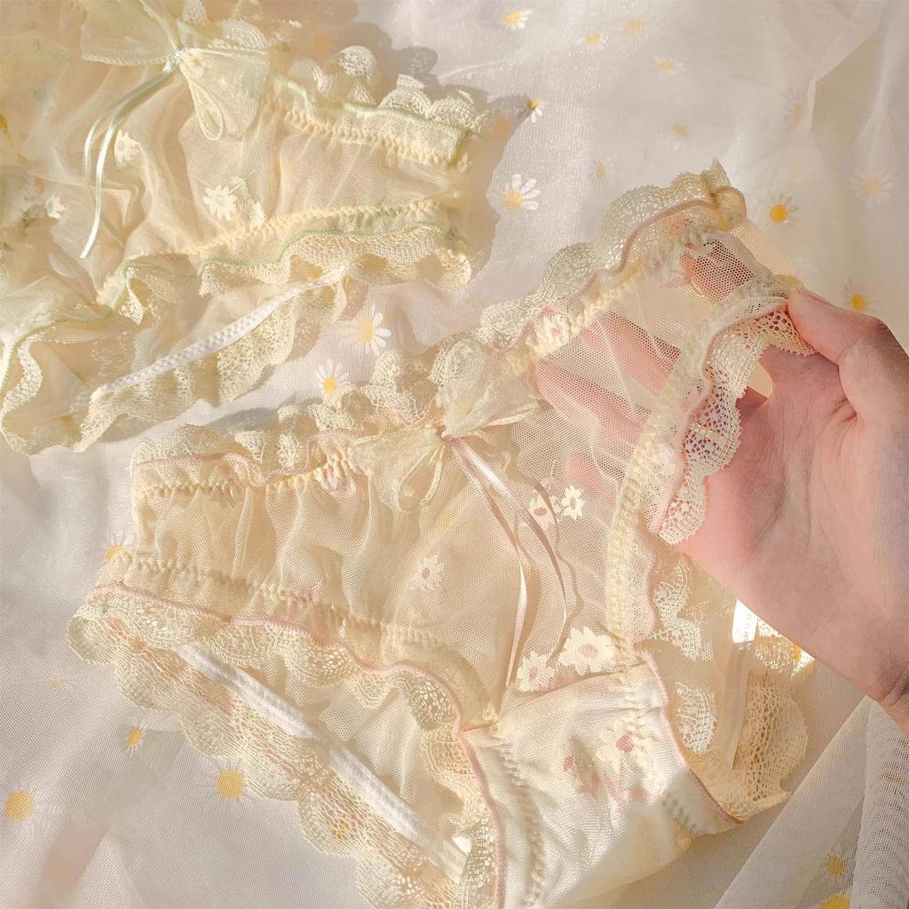 Pure Desire Daisy Lace Mesh Low-Waist Triangle Panties