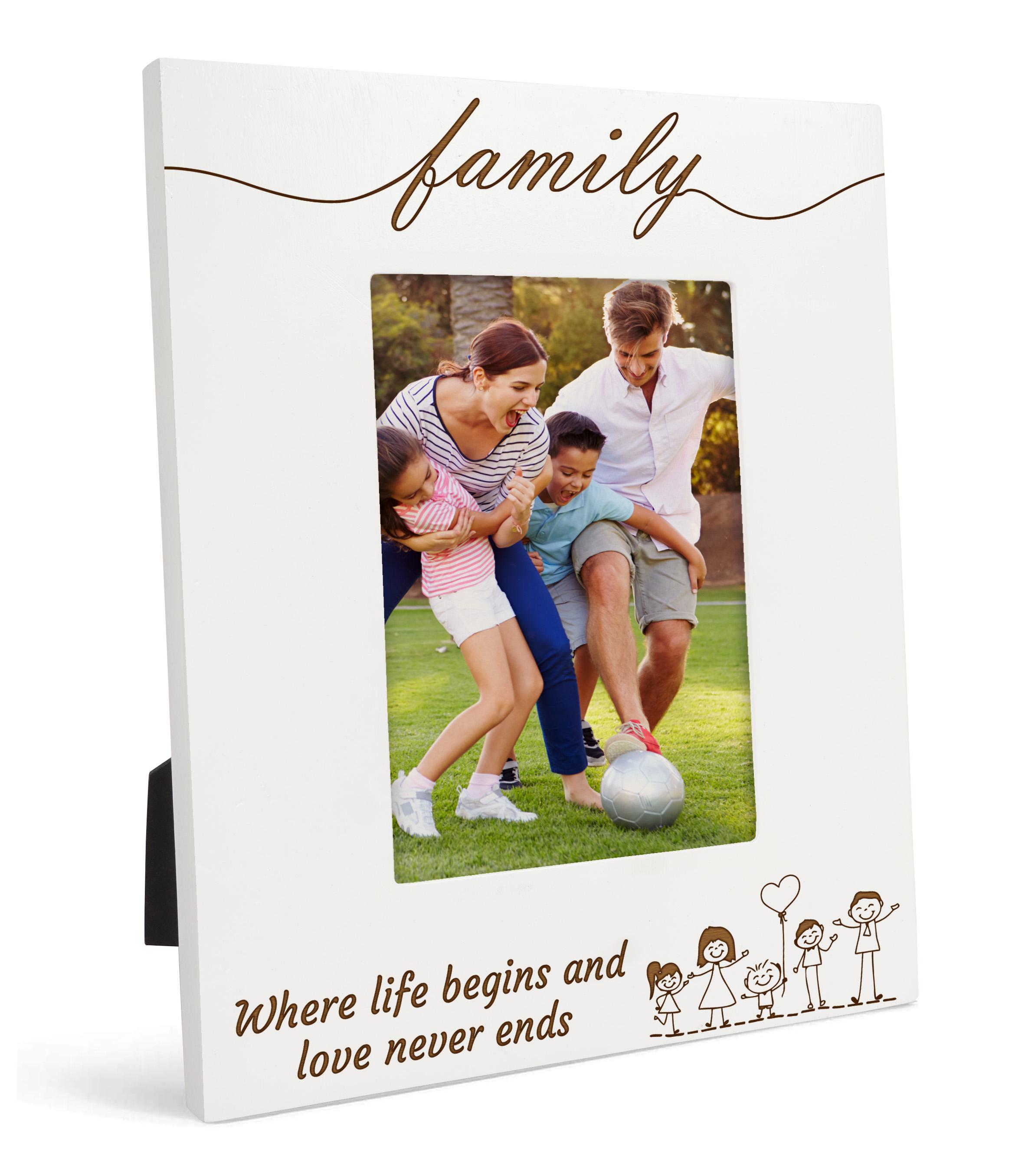 

Милий сувенір, зроблений з любов’ю, настільна фоторамка з гравіюванням, дерев’яна родина, де життя починається, а любов ніколи не закінчується, цитати, біла фоторамка 4x6 Inches Vertical білий