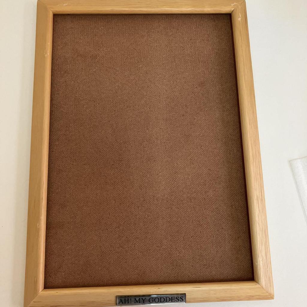 [USED] Ah! My Goddess Pub Mirror Calendar 2000