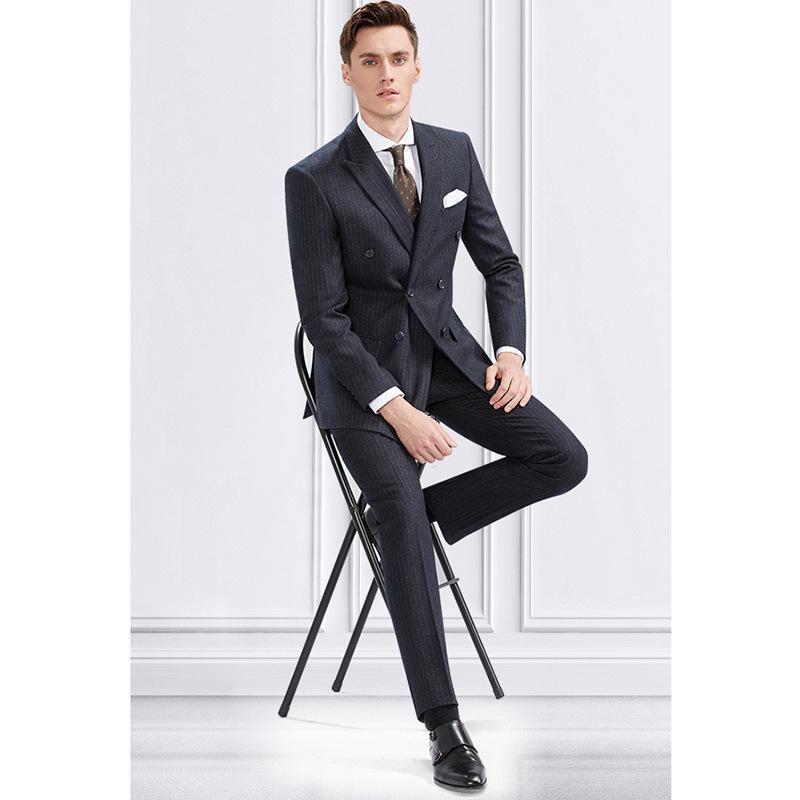 Men's Slim Fit Double-Breasted Gray Striped Suit - British Style Business Casual/Formal Tuxedo for Groom or Wedding.