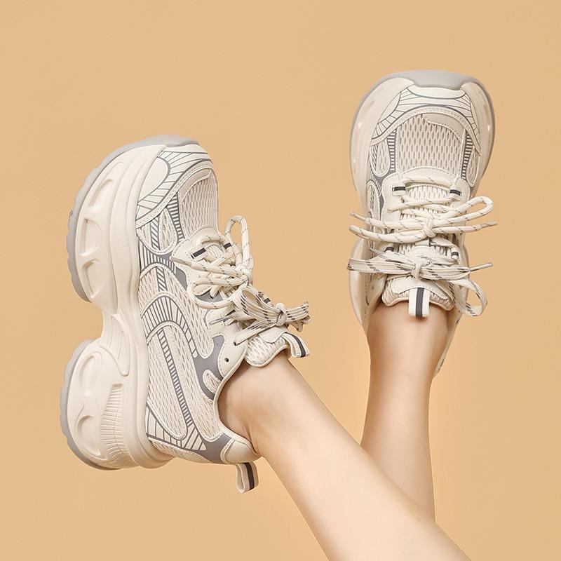 Round Head Shoes Women's Spring New Heightening Casual Shoes, Thin and Lightweight Sports Shoes, High Value Single Shoes Tide