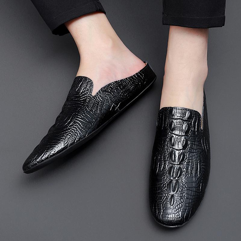 Italian Luxury Men Slippers Leather Loafers Men's Moccasins Casual Non-slip Man Fashion Half Shoes Men Mules Shoes Half Slipper