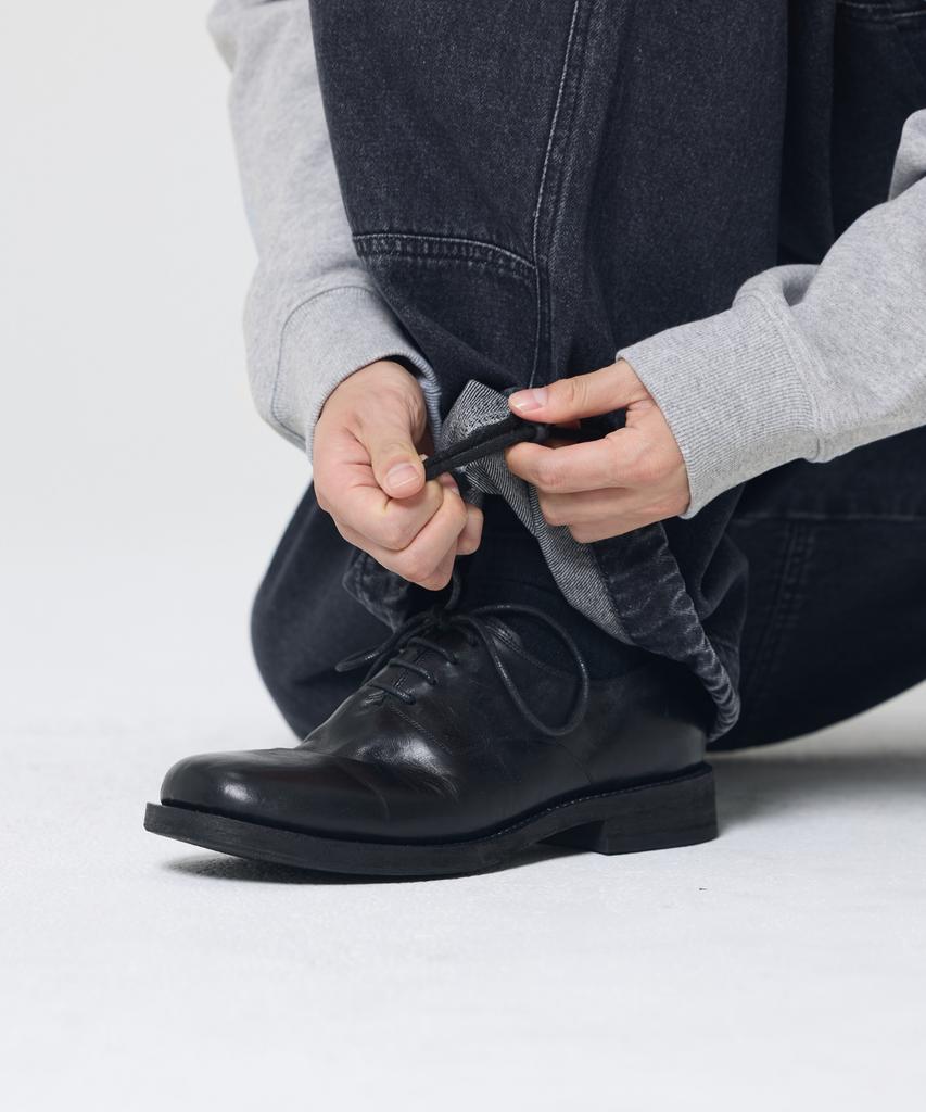 Bonbat V-Stitch Wide Jeans (Black)