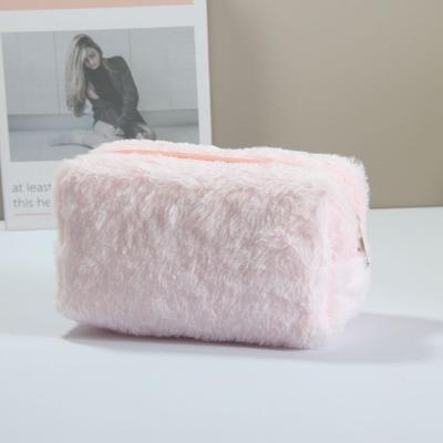 Cute Large Capacity Velvet Makeup Bag Portable Soft Fur Cosmetic Storage Bag Puffy Cosmetics Pouch Stationery Storage