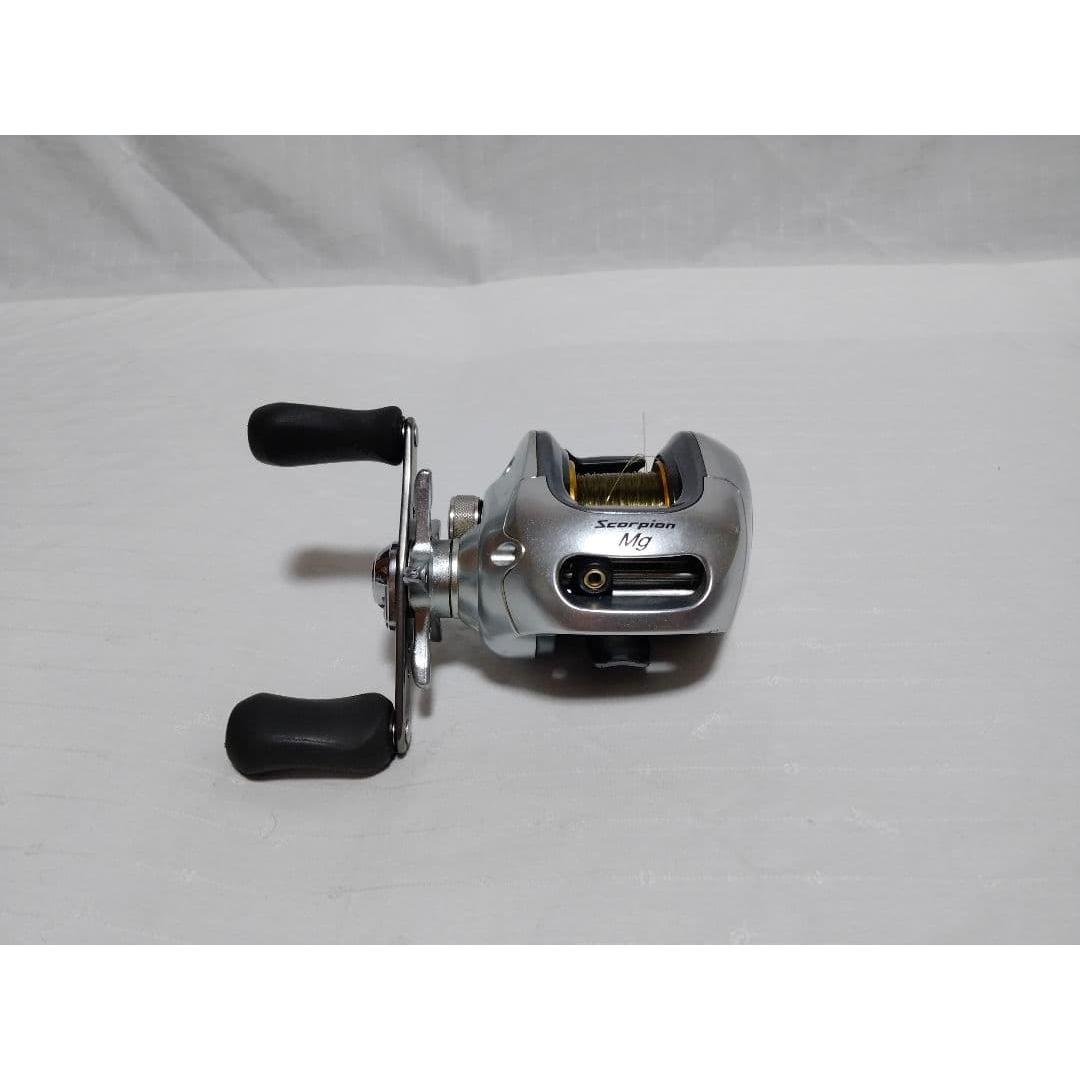 Used Good condition Shimano SHIMANO Scorpion MG1000