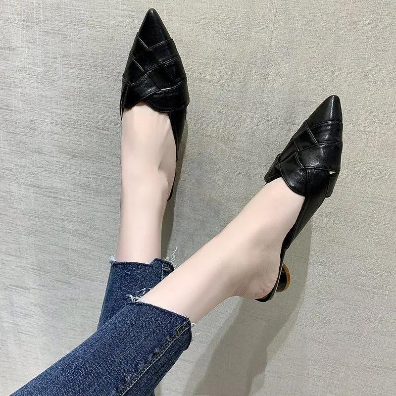 Fashion Pointed Toe Women's Slippers and Ladies Sandals Solid Color Shoes Wholesale Cheap Liquidation Slides New Collection H Sandal Pvc