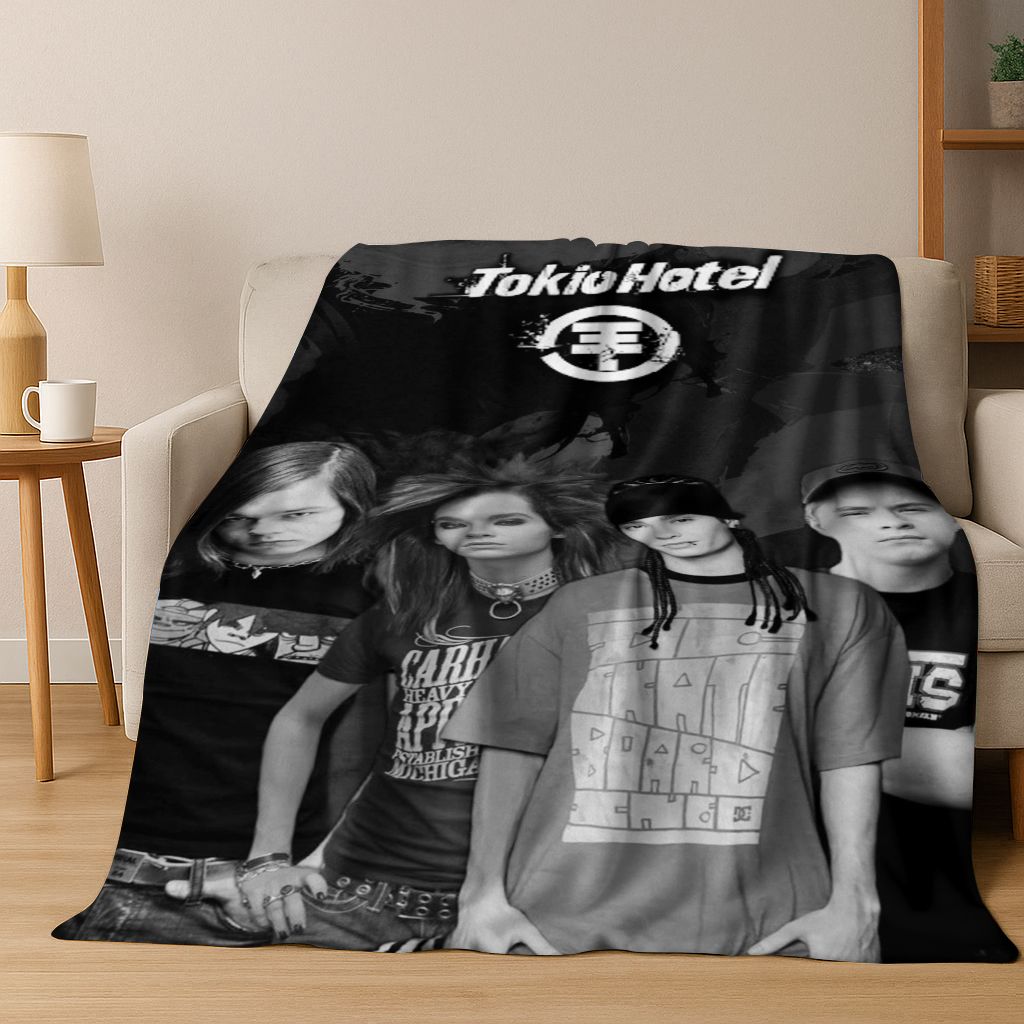 Модное Арт Фланелевое Одеяло Tokio Hotel Билл Том Каулитц, Уютное Мягкое Пледное Одеяло для Дома Спальни Кровати Дивана, Подарок 75x90cm
