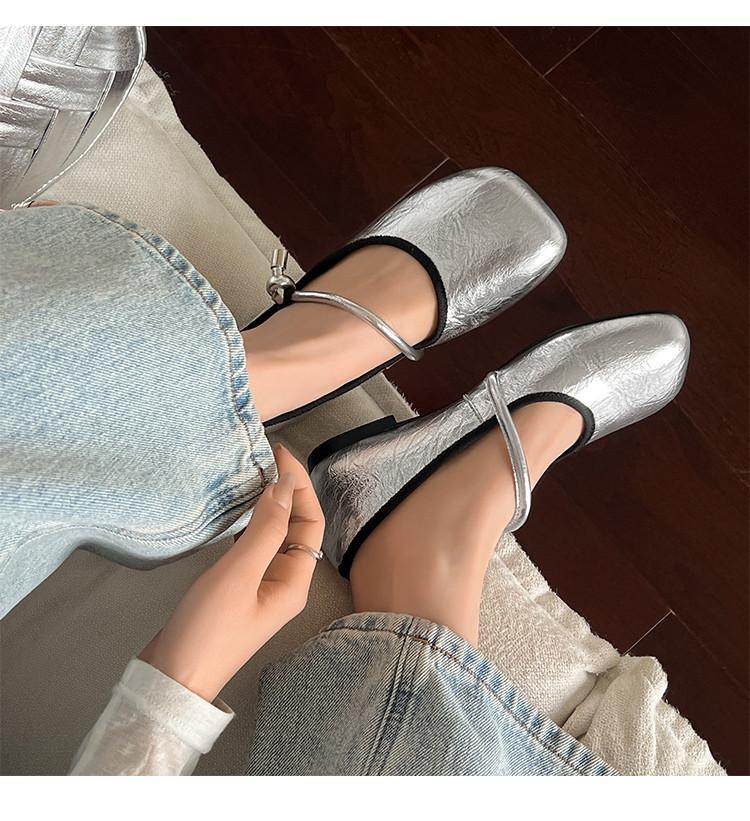 Retro Literary Fairy Style Mary Jane Shoes 2025 Spring and Summer New Square Head Flat Bottom Word with Mary Jane Shoes