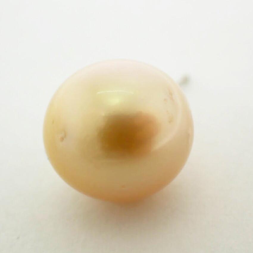 [Nuevo] Pt900 Perla blanca de los mares del Sur (tipo crema) pendientes/g440-32