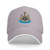 Leicester United Crest Baseball Cap Black Embroidered Logo Classic Fit Adjustable Hat for Fans and Casual Wear