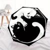 1pc Yin and Yang White Cat and Black Cat Pattern Beautiful Looking Automatic Folding Umbrella, 3 Folding, 8 Pole Frame Design, Durable and Suitab