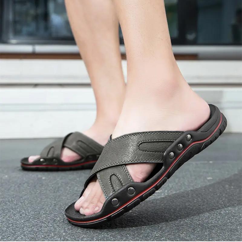 Fashion Big Size 47 48 Men Leather Slippers Summer Outside Sandals Lightweight Soft Sole Beach Slippers for Men Casual Slide Mens Shoes
