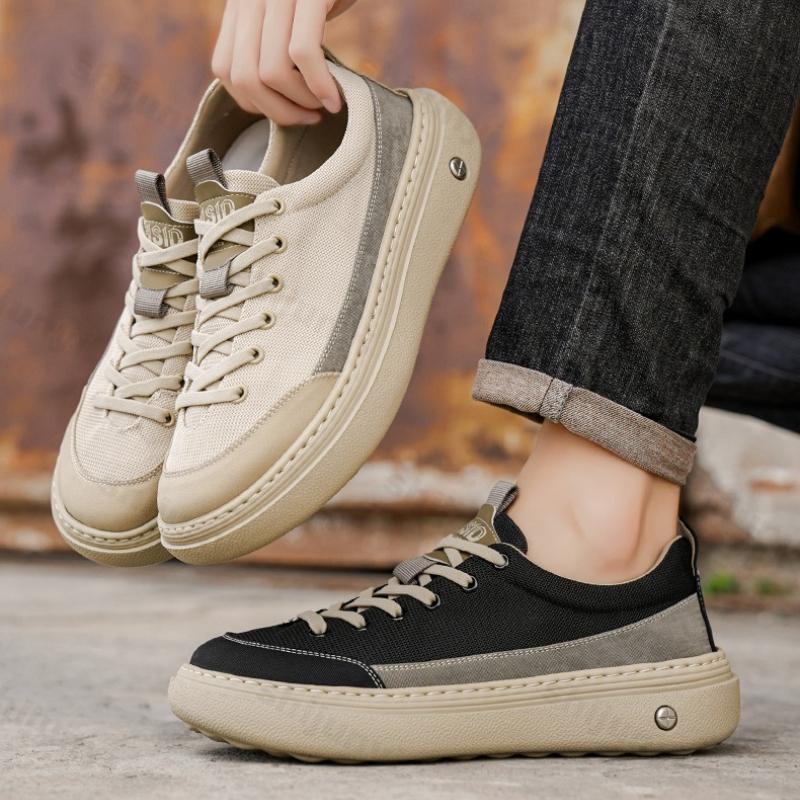 Men Sneakers 2026 Spring Autumn New Lightweight Comfortable Non Slip Casual Shoes Fashion Vintage Lace Up Breathable Board Shoes