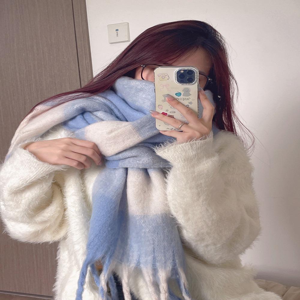 Versatile Four Color Cashmere Scarf Female Korean Style Gradient Tie Dye Scarf Thickened Scarf