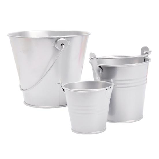 3Pcs Miniature Tin Bucket 1/12 Scale Hanging Small Bucket Multi-purpose Metal Bucket with Handle Dollhouse Accessories