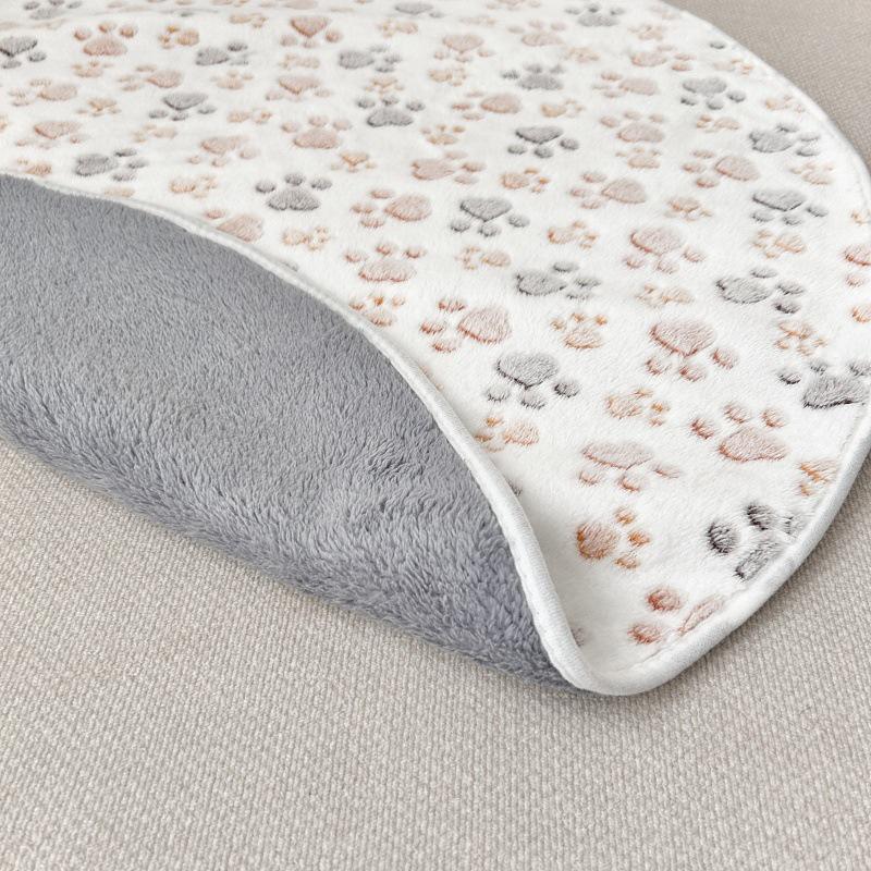 Thickened Warm Waterproof Dog Blanket Pad - Bite-Resistant, Urine-Proof, Washable Cotton Cover