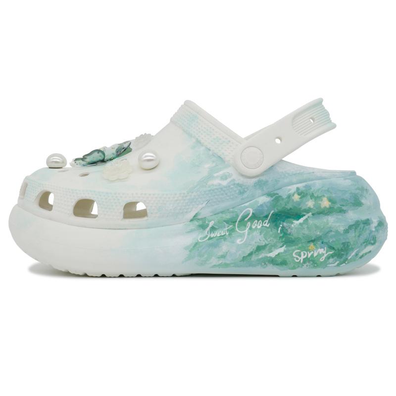 Crocs Crush Clog Nine Bureau Manufacturing Anne Forest Decorative Buckle Comfort Beach Hole Shoes Unisex Same Green and White