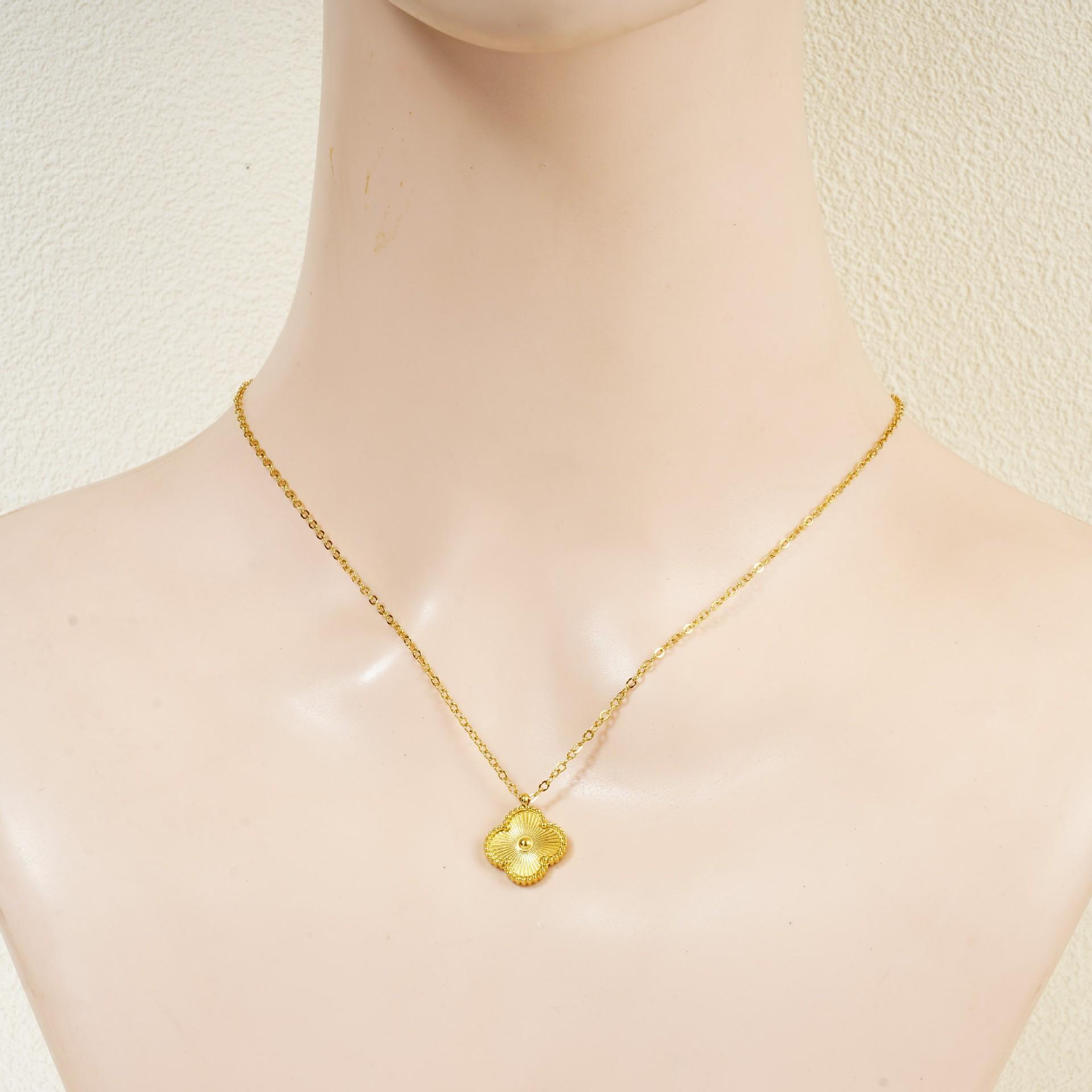 

15 мм ожерелье с четырехлистным клевером, женское ожерелье из титановой стали с лепестками, высококачественное женское ожерелье 18K