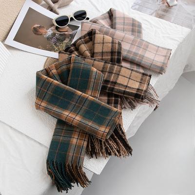 Accessori – Sciarpe e foulard