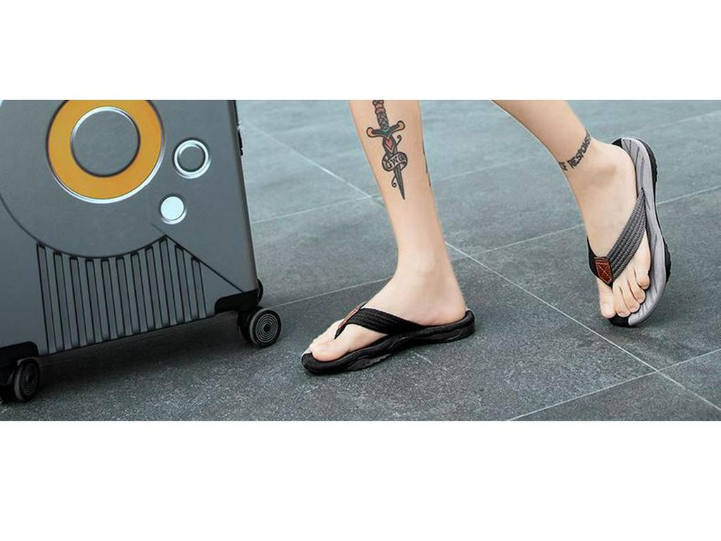 Men's Trendy Summer Non-Slip Flip-Flops Sandals - Toe Post Slippers for Outdoor and Beach Wear