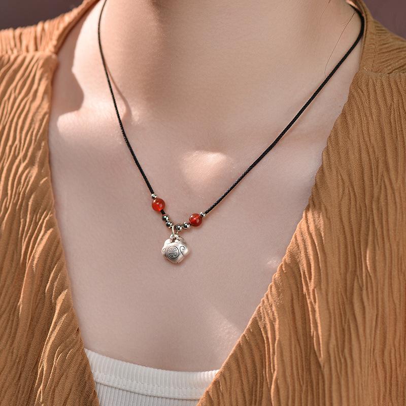 Naszyjnik z blokadą bezpieczeństwa z małym wzorem, blokada o długiej żywotności, etniczny styl, chiński styl, prezent bezpieczeństwa Ruyi