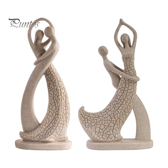Artistic Home Accents Abstract Couple Sculpture Ornament, Resin Sandstone Style Statue, Romantic Durable Table Decor Embracing Figure for Living Room