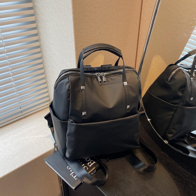 

Nylon backpack new trendy travel backpack fashionable versatile portable lightweight schoolbag women чёрный