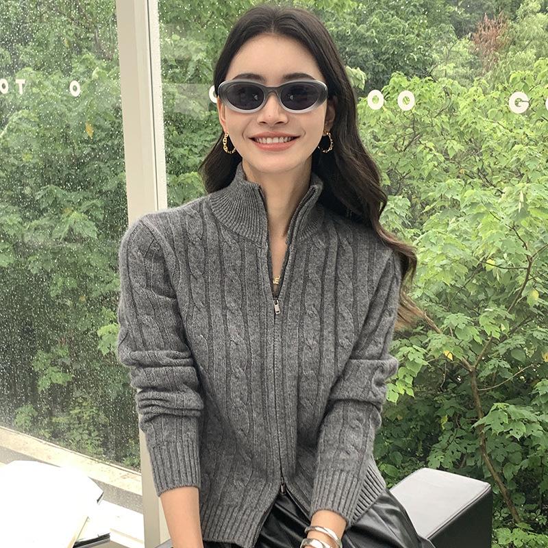 Women's High-Neck Zipper Cardigan: Warm Cashmere Wool Knitwear, Thick Cable Knit Sweater Coat for Autumn & Winter.
