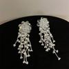 Zinc Zinc Alloy Crystal Beads Ear Drop Rhinestone Long Ear Drop Brilliant White Flower Earrings  Women