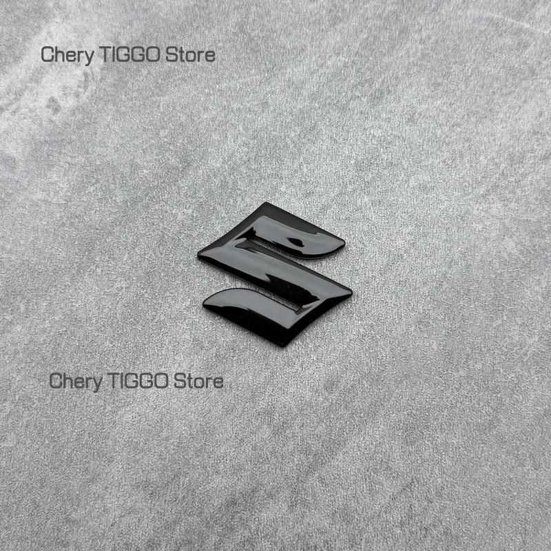 Car Front Grille Hood Bonnet Emblem Rear Trunk Badge Logo Sticker For SUZUKI SX4 S Cross SWIFT Alto Alivio Landy Jimny iM 4 iK 2