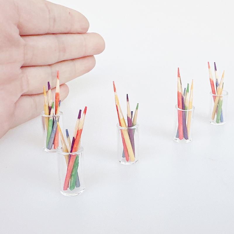 6Pcs Doll House Learning Scene Accessories 1:12 Dollhouse Miniature Small Pen Cup Holder With Color Pencil