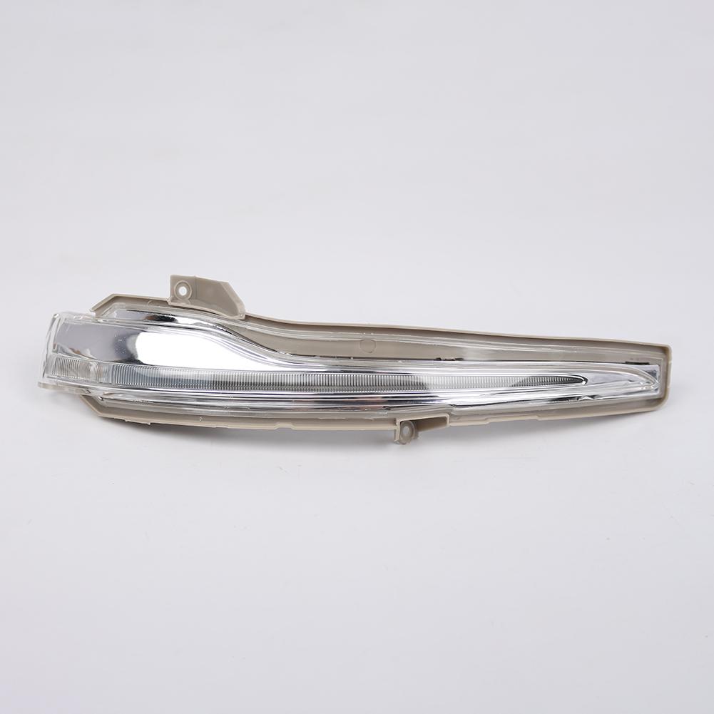 For Benz Car Accessories Turn Signal Car A0999067401 ABS For Mercedes-Benz Turn Signal Lights White High Quality