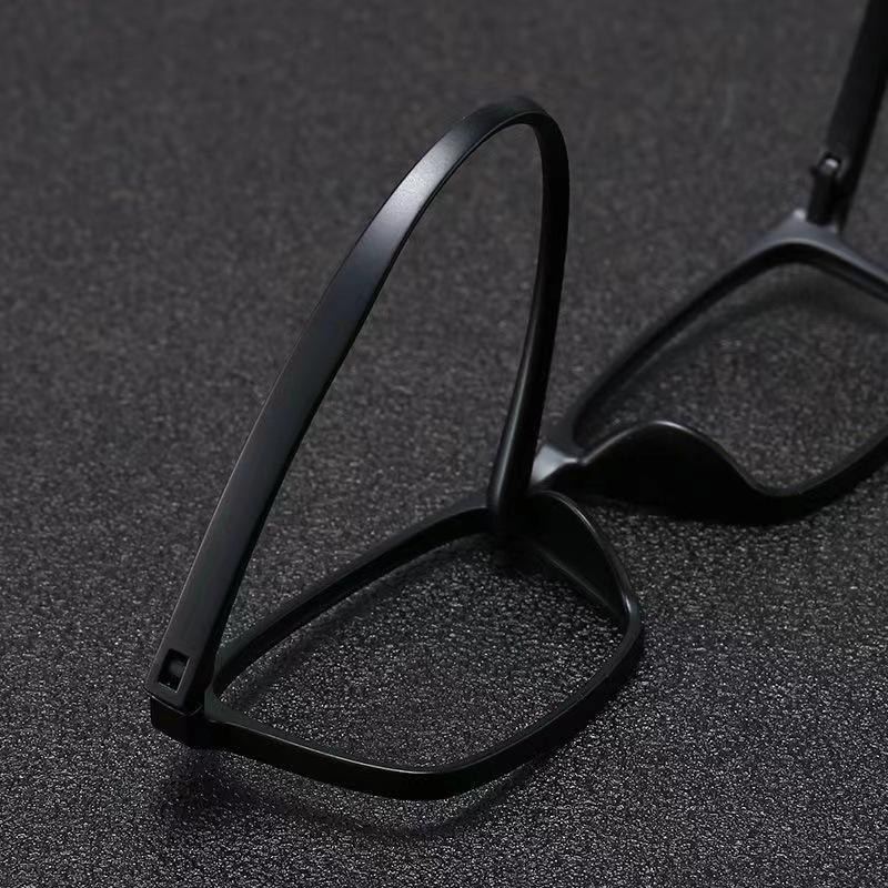 Ultralight Eyewear TR90 Reading Glasses For Men And Women Anti Blue Light High Quality Square Presbyopia Glasses For Phone