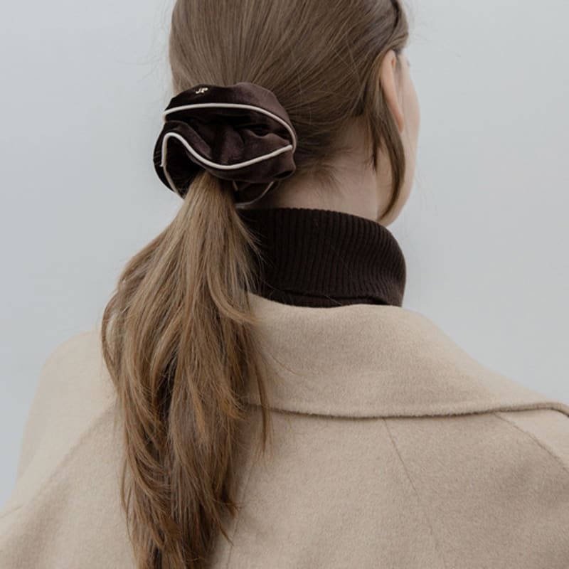 Jean Paul Clarisse Piped Velvet Scrunchie JP-21-029S