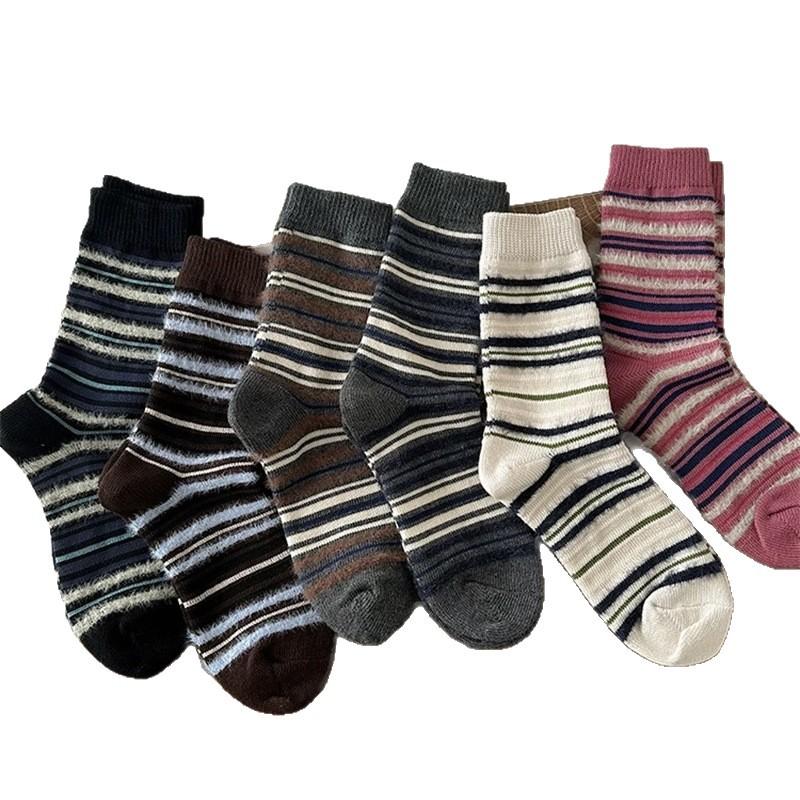 Retro Mocha Contrasting Striped Socks For Women~ Korean Color Matching Mink Medium Tube Socks Thermal Stacking Socks