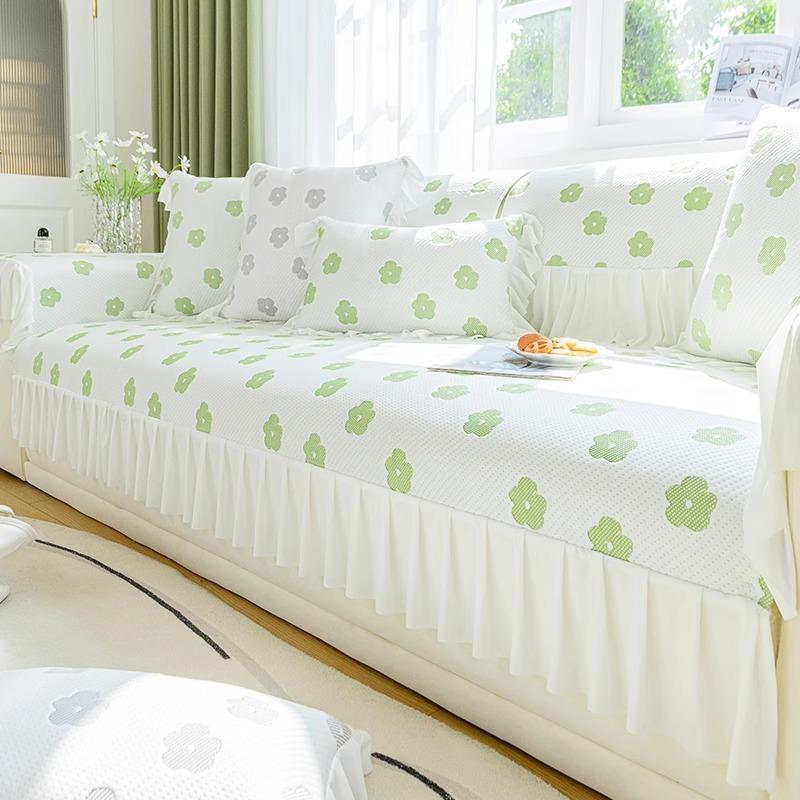 Маленькая свежая подушка на диван в стиле инс прохладная из ледяного шелка летняя прохладная подушка нескользящий летний коврик подушка для сиденья чехол для дивана 7070cm 2118₽