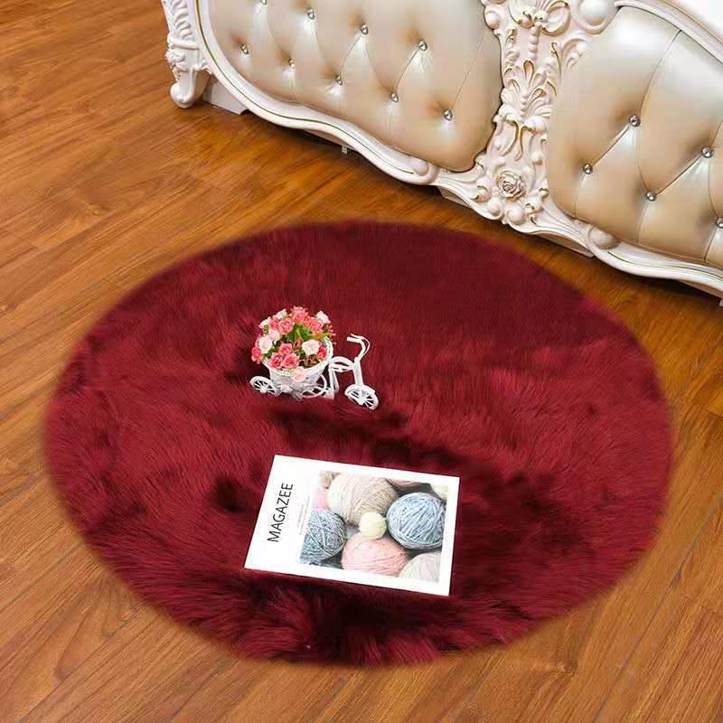 Nordic Heart-Shaped Plush Carpet - Thick Imitation Wool for Bedroom or Bay Window