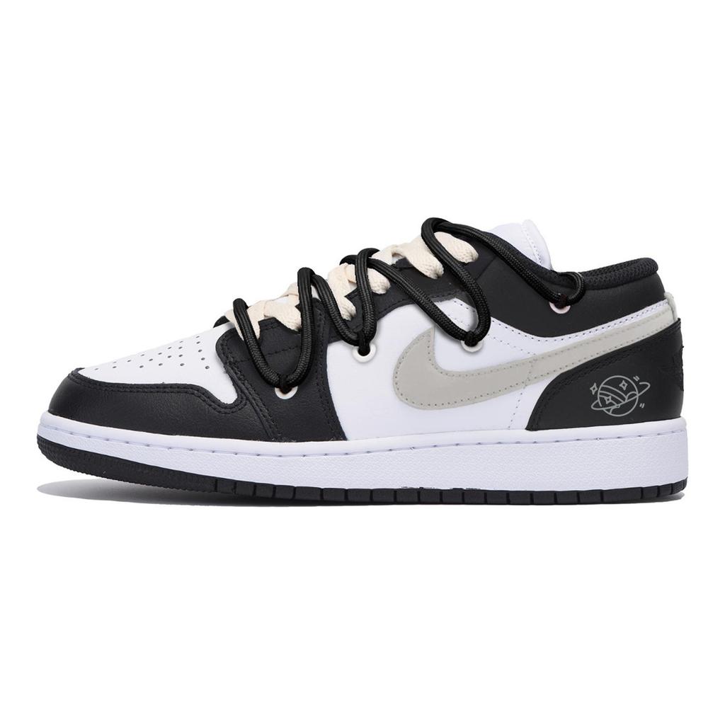 Jordan Air Jordan 1 Slip Resistant Abrasion Resistant Low top Vintage Basketball Shoes Men's Black Gray 553558-131(Team85-)
