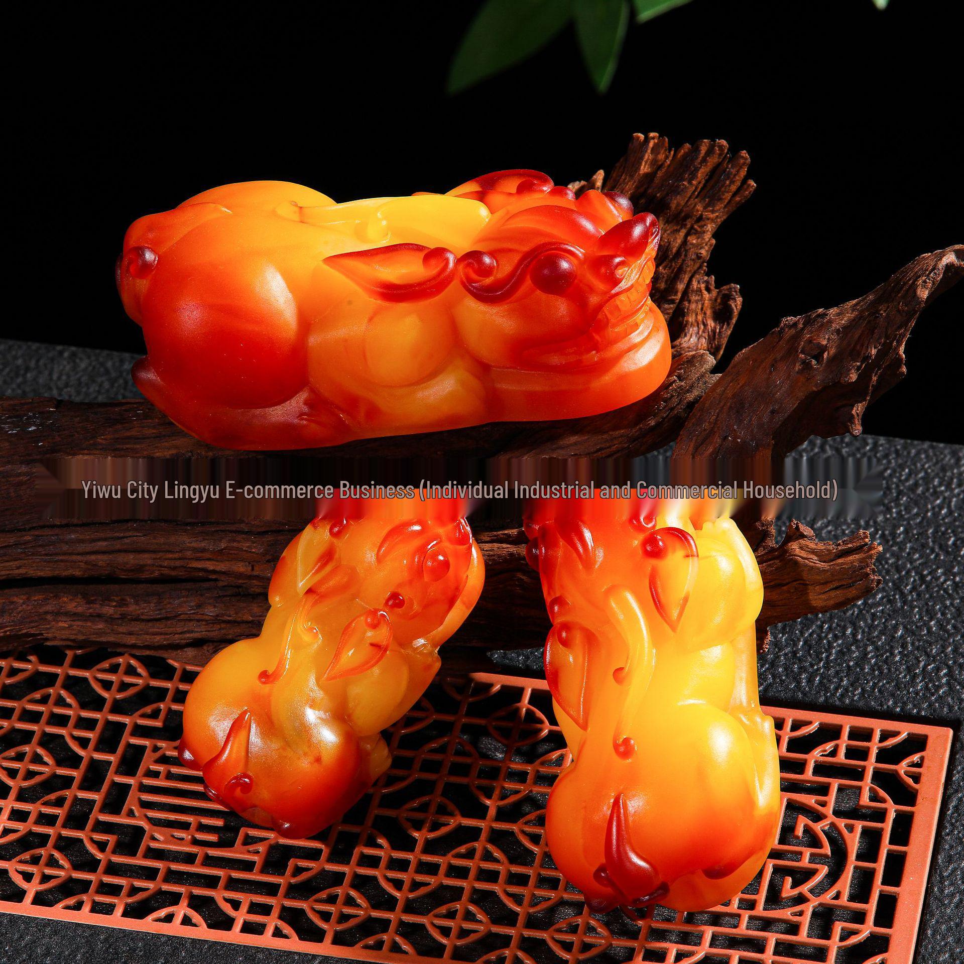 Handmade Pixiu Beeswax Ornaments: Fluorescent Saltwater Treasures to Attract Wealth