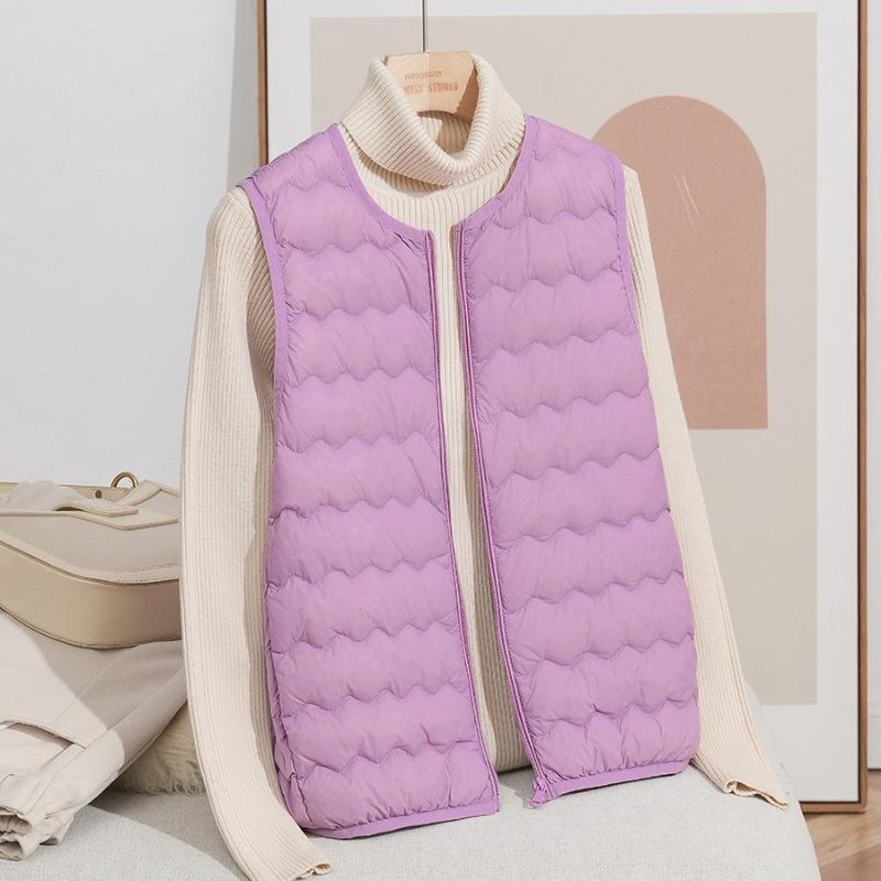 Autumn and Winter New Light Round Neck Wavy Quilting Line Winter Clothing Portable White Duck Down Vest Winter Jacket Tide